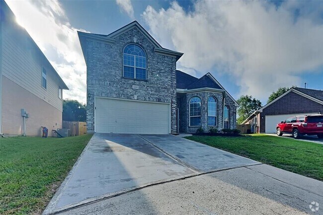 Building Photo - 8000 N Tarrytown Crossing Dr Rental