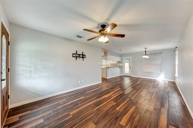 Photo - 408 N Walnut St