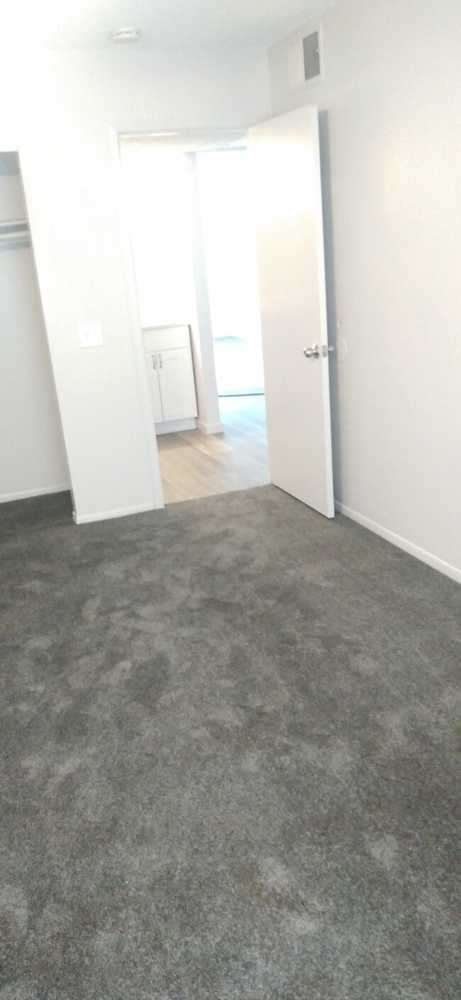 Photo - Glendora Hacienda Apartments