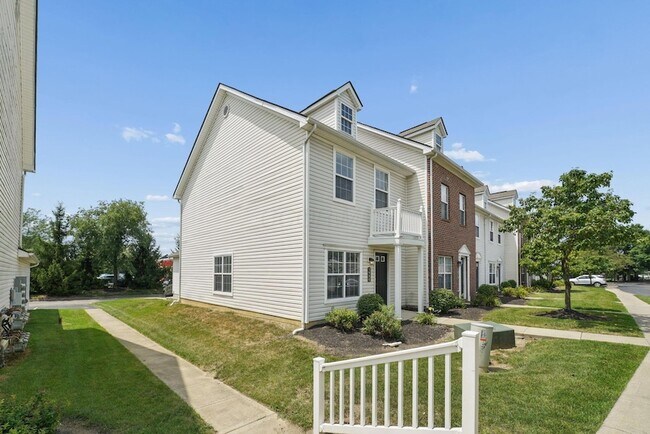 Photo - 2008 Opal St