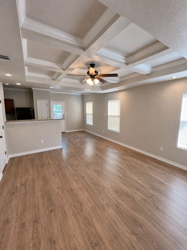 Photo - Beautifully Renovated Town-home - Near Medical Center