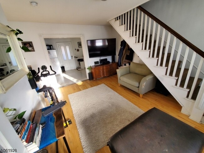 Photo - 11 Atno Ave Condo