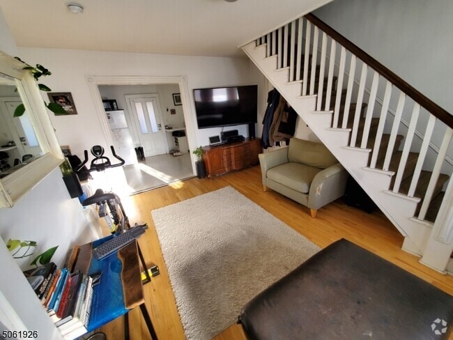 Building Photo - 11 Atno Ave Rental