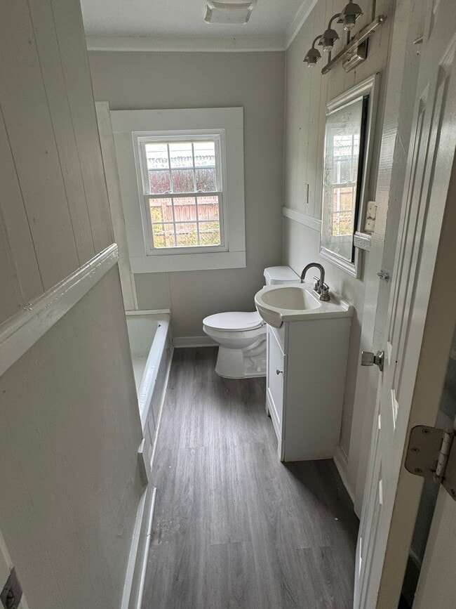 Photo - 110 Kiwanis St