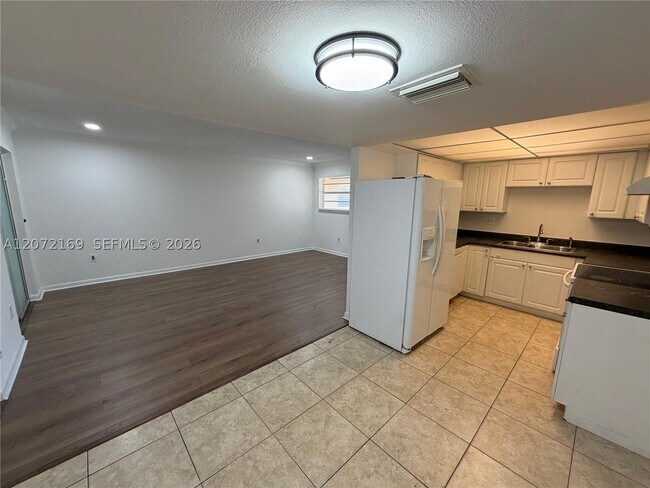 Photo - 11101 Royal Palm Blvd Unit 203