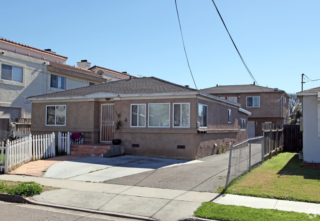 Foto principal - 382 Vance St