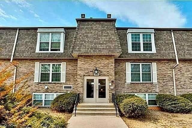 Photo - 1120 E 6th St apt 3