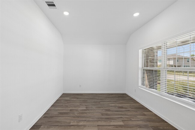 Photo - 9918 Lockridge Manor Dr