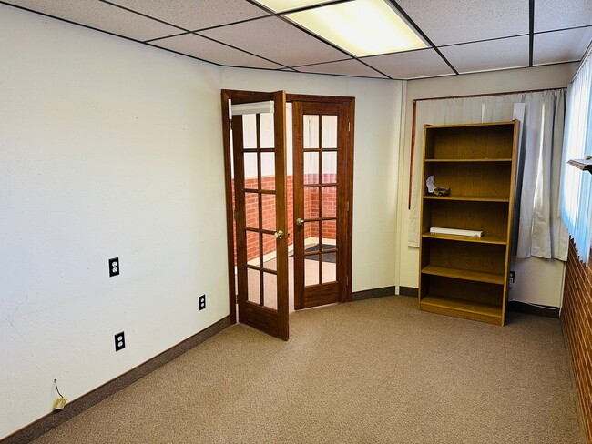 Photo - Pet Friendly 2 bedroom with Laundry and Off Street Parking Unit 210 Hallowell Lane