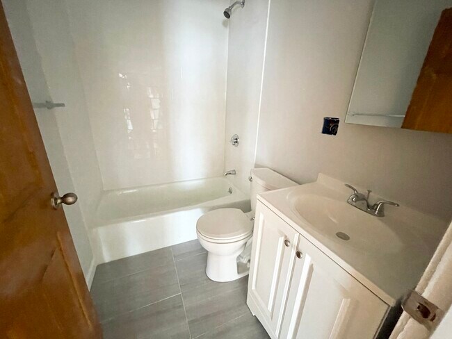 Photo - 259 North St Unidad 2