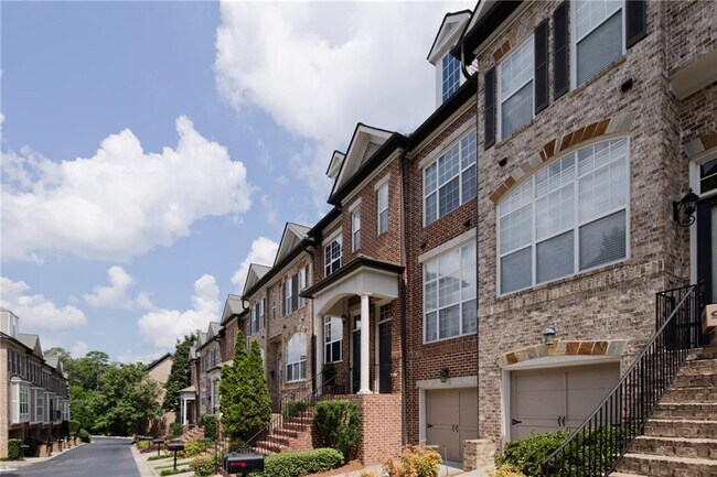 2665 Rivers Edge Dr NE