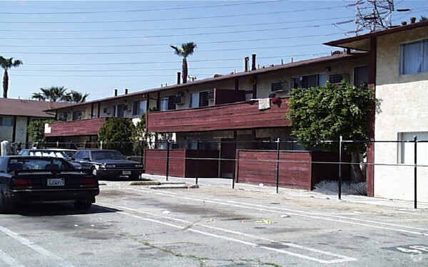 Photo - Northridge Nexus Apartments