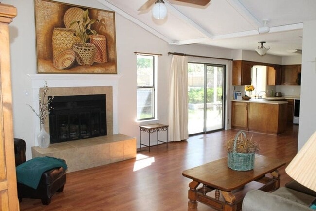 Photo - Foothills 3 Bedroom 2 Bath  2 car garage