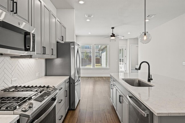 Photo - 5806 Rangeland Rd