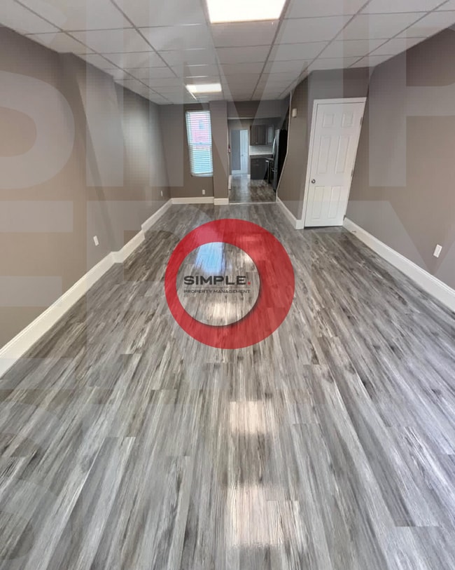 Photo - Large House 3-bedroom, 3.5 bathroom