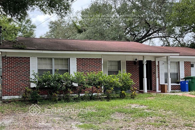 Photo - 3012 E Waters Ave