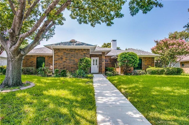 Photo - 224 Simmons Dr