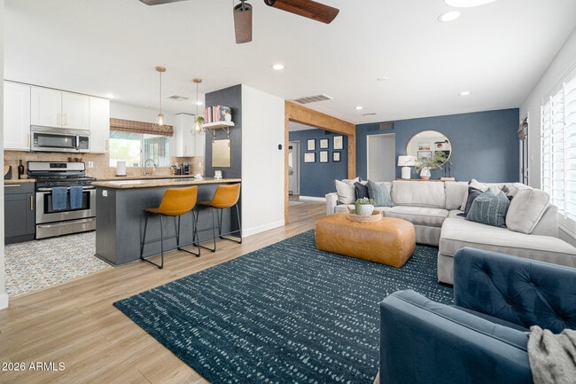 Photo - 1731 W Highland Ave