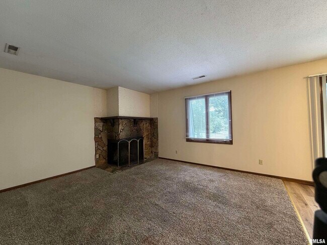 102 W Scarritt St Unit 5
