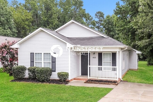 3 Bedroom Pet-Friendly Home in GREENSBORO,... - 3 Bedroom Pet-Friendly Home in GREENSBORO,...