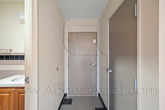 51605 Springs Trail Unidad 107