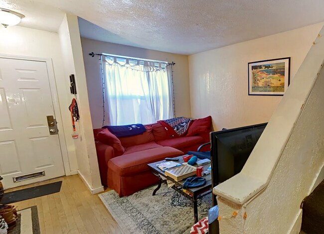 Photo - 78 Hammond St Unit 9