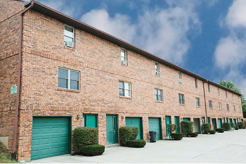 Troy Crossing - Troy Crossing Apartments