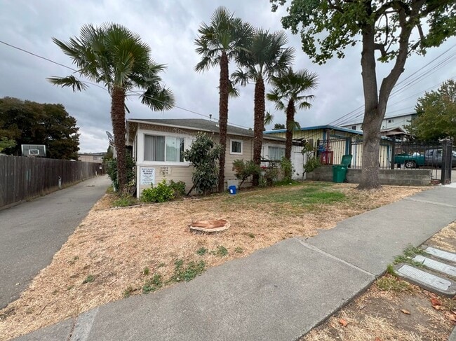 7th st., #22632, #22634, &amp; #22636 - 7th st., #22632,  #22634, &amp;  #22636 Unit 22636