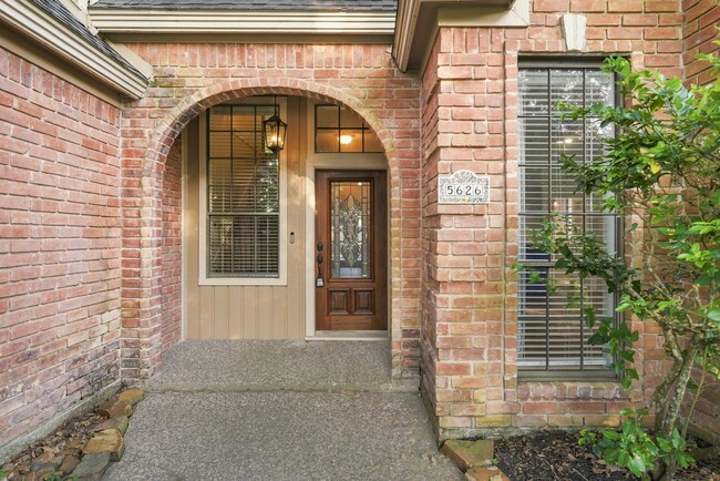 Photo - 5626 Spring Lodge Dr