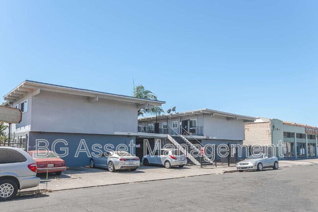 Building Photo - 728 Darina Ave Unit 9 Rental