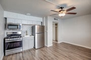 Studio, 1BA - 265 SF