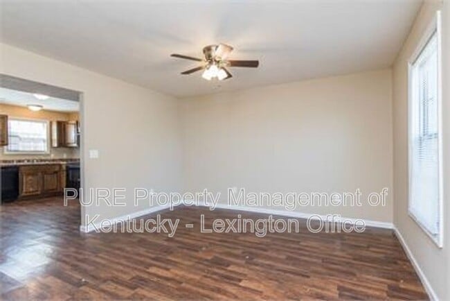 Photo - 1006 Whipporwill Dr