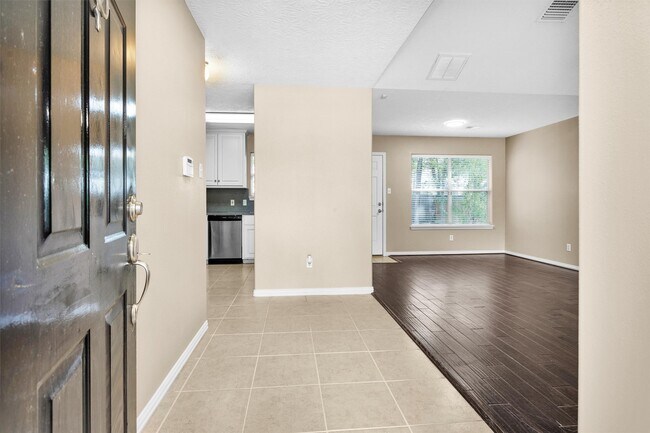Photo - 16396 Many Trees Ln