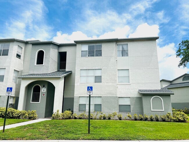 Photo - 1401 Village Blvd Unidad 916