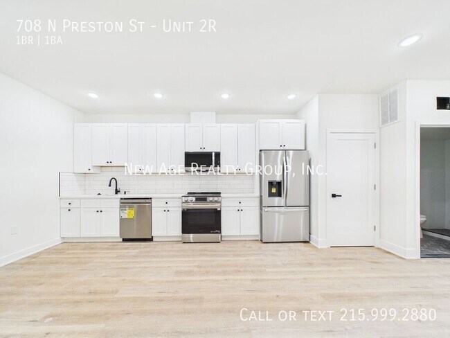 Building Photo - 708 N Preston St Unit 2R