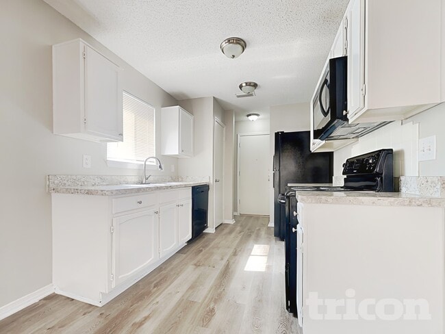 Photo - 5620 Oregon Trail Ct