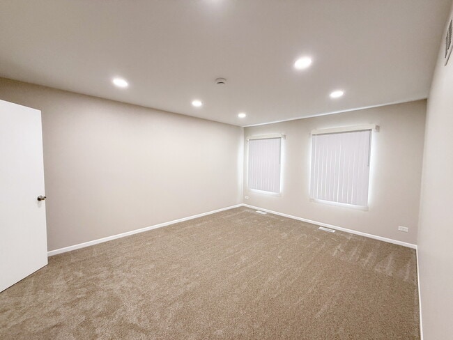 Photo - 223 Butternut Ln