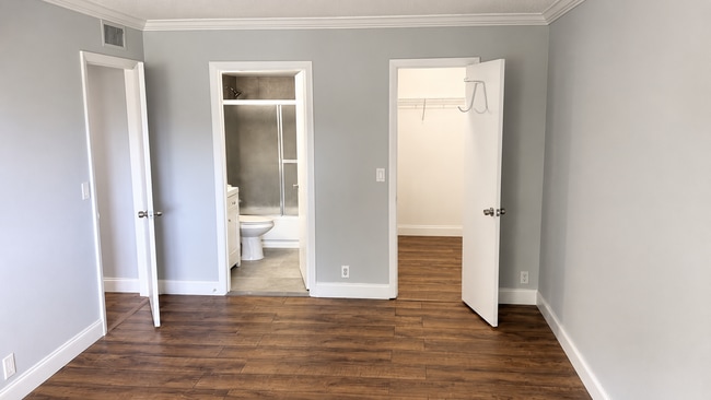 Photo - 677 Trace Cir Unidad 205