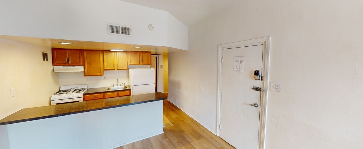 Photo - Hudson Oakland (Semple) Apartments