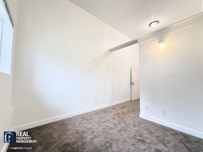 Photo - 2817 9th St SW Unit 3