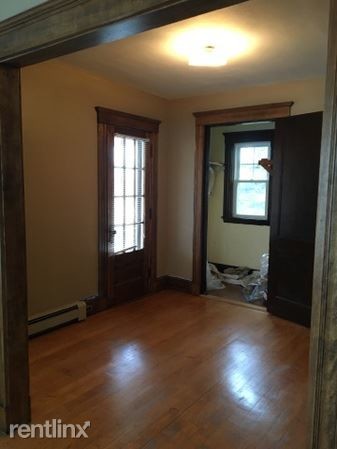 Photo - 2 br, 1 bath Apartment - 61 Parsons St