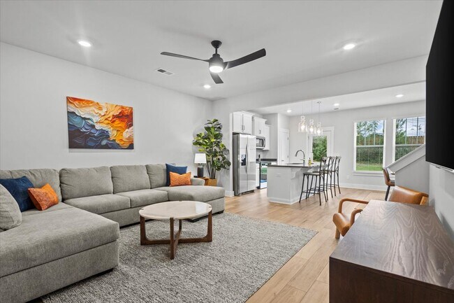 Photo - 300 Marston Ln