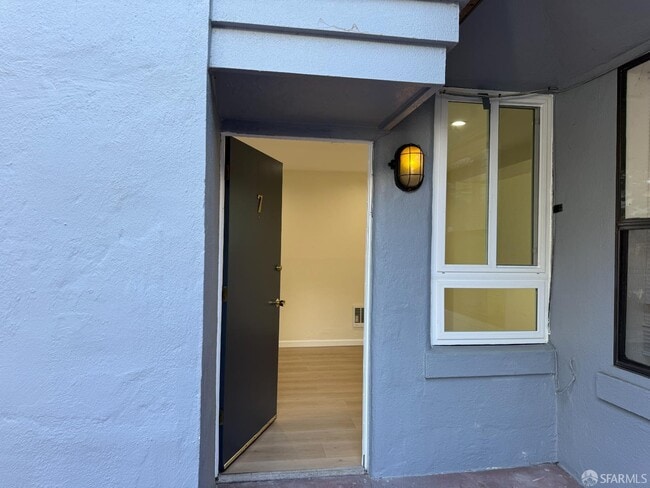 Photo - 258 Dorland St