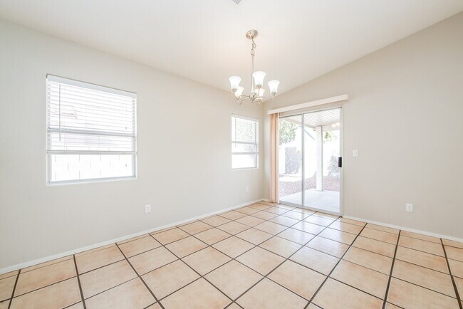 Photo - 5216 Backwoodsman Ave