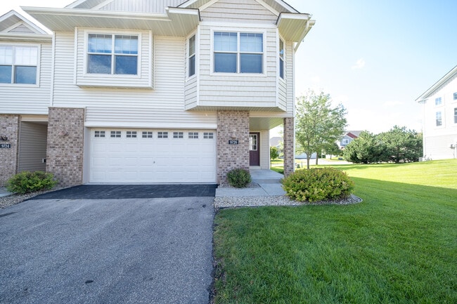 Building Photo - 9726 St Andrews Dr Rental