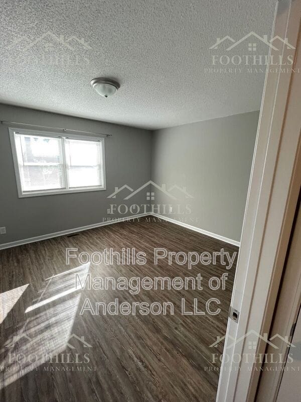 Photo - 4334 Old Mill Rd