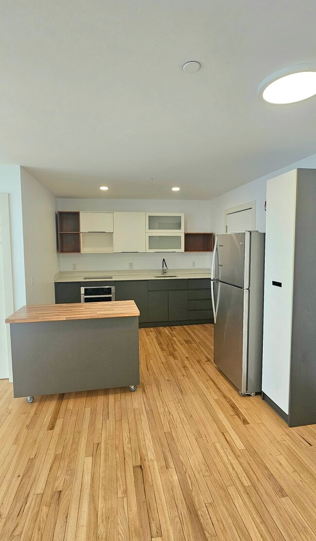 Photo - 35 Springside Ave Unit 1E