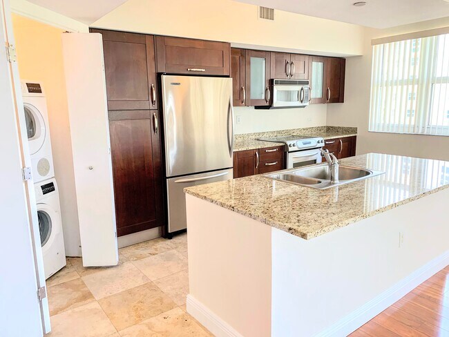 Photo - Turnberry Village Apt 1020 ST