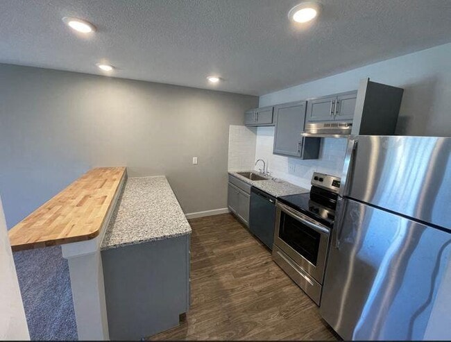 Chelsea Apartments