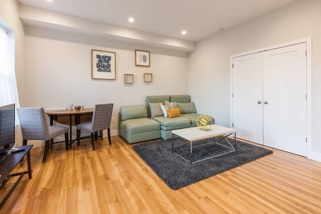 Photo - 666 Massachusetts Ave Unit 3